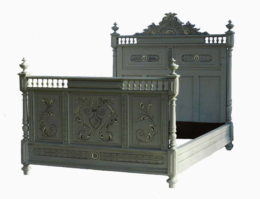 C19 French Double Bed + Base painted