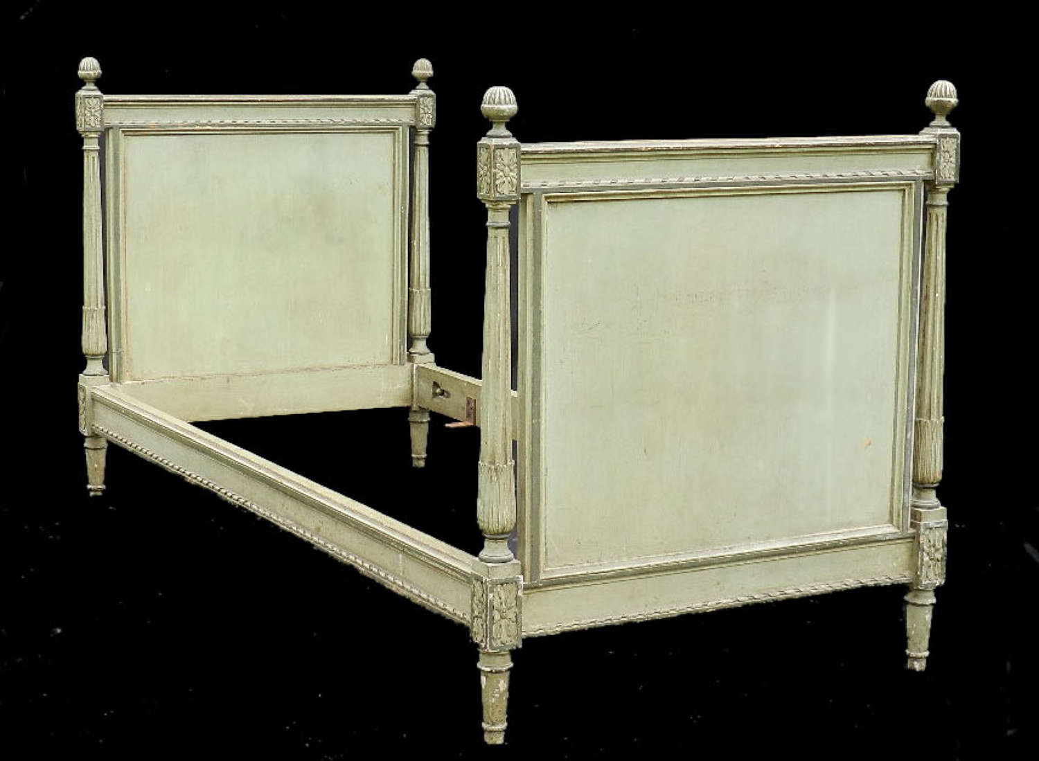 Epoque French Louis XVI Directoire Daybed Single Bed Sofa Childs original paint