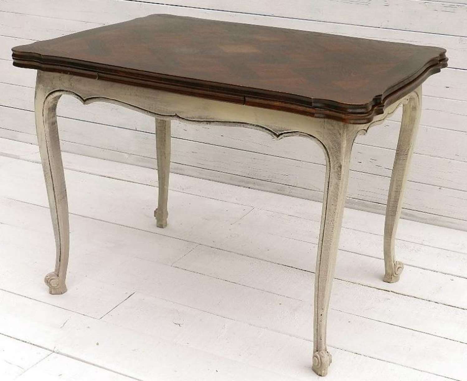 SMALL FRENCH EXTENDING DINING TABLE LOUIS XV rev